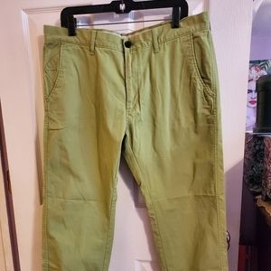 life khaki sustainable chino